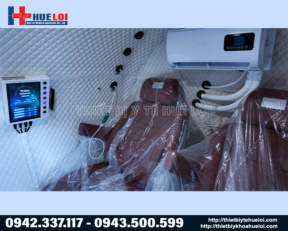 kh&ocirc;ng giang b&ecirc;n trong buồng Oxy tăng &aacute;p He5000