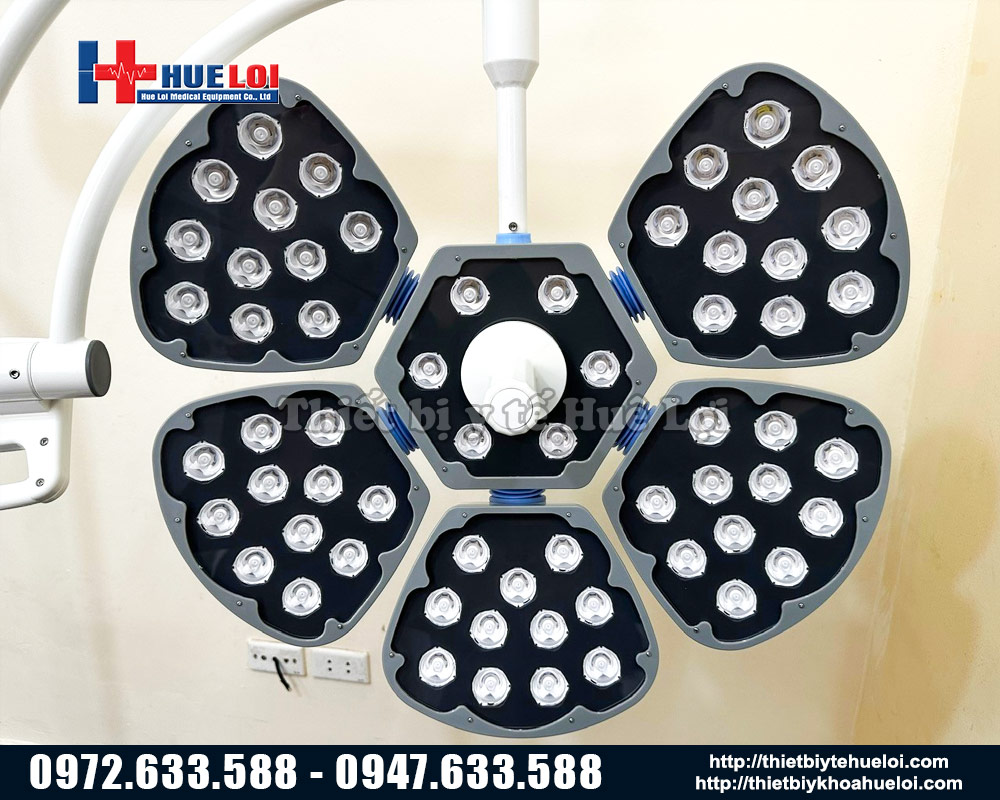 đèn phòng mổ dạng 5 cánh hoa đèn led ORSAM
