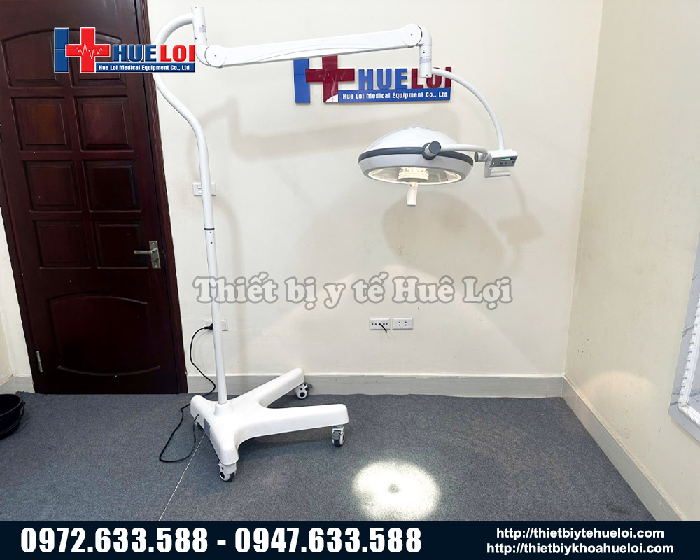 đèn mổ di động sử dụng bóng halogen