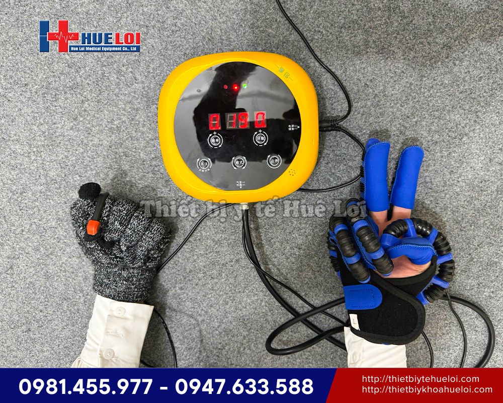 Găng tay tập phục hồi chức năng cho người tai biến
