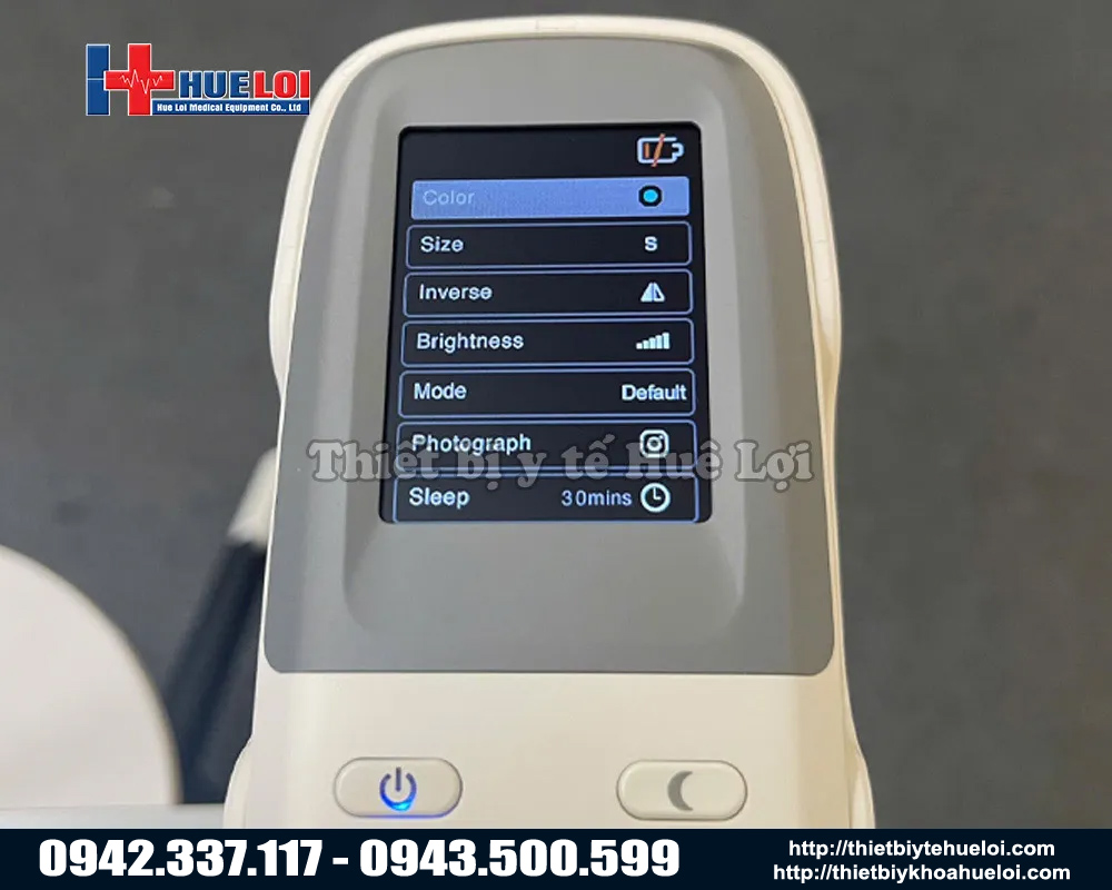 màn hình điều khiển của máy soi vein di động QV-600