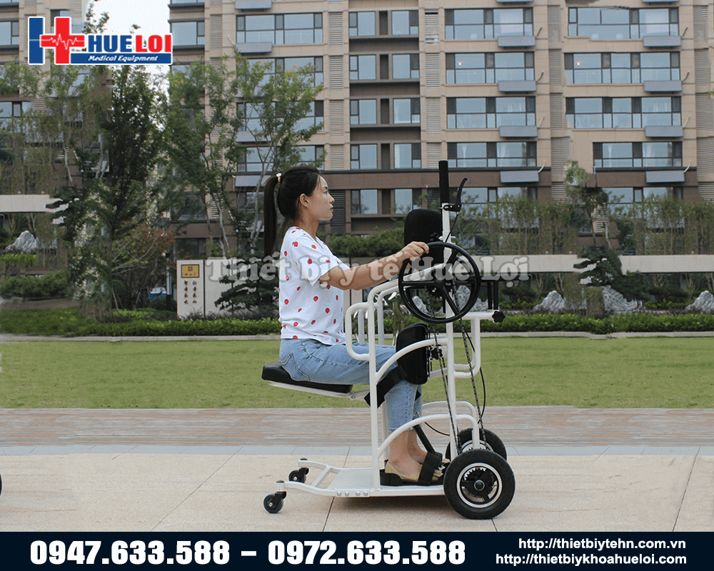 xe lăn tập đứng cho người tai biến