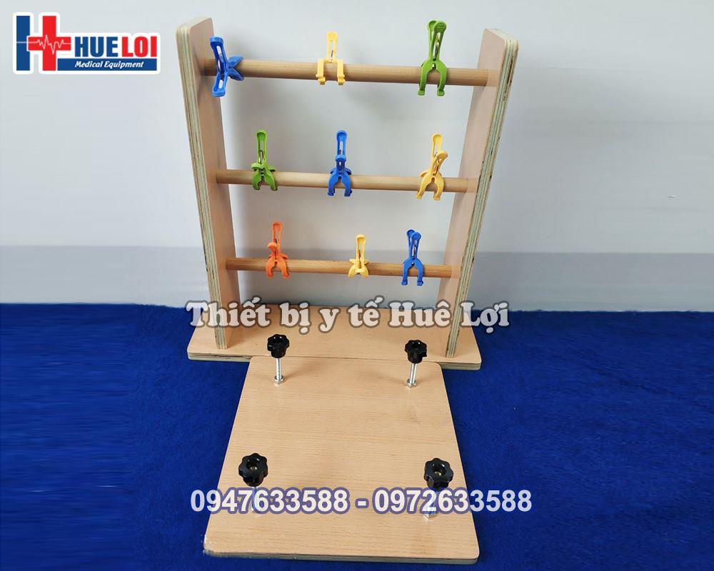 thiet-bi-tap-luyen-cac-thao-tac-sinh-hoat-3